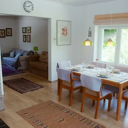 Apartman Riverview Three Springs Tri Zvira Zamost
