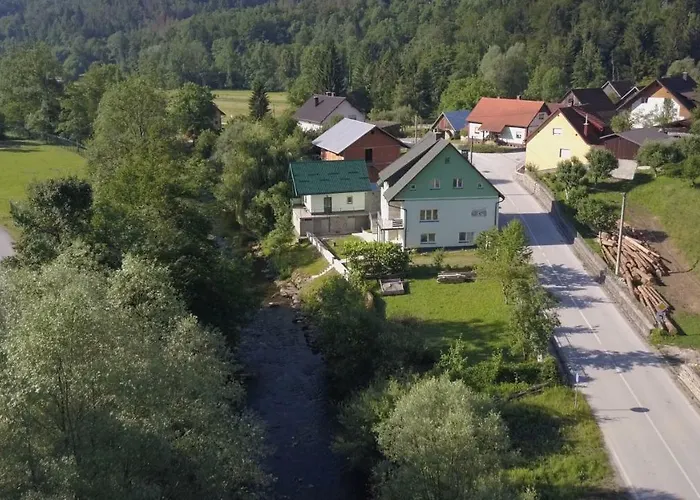 Apartman Riverview Three Springs Tri Zvira Zamost