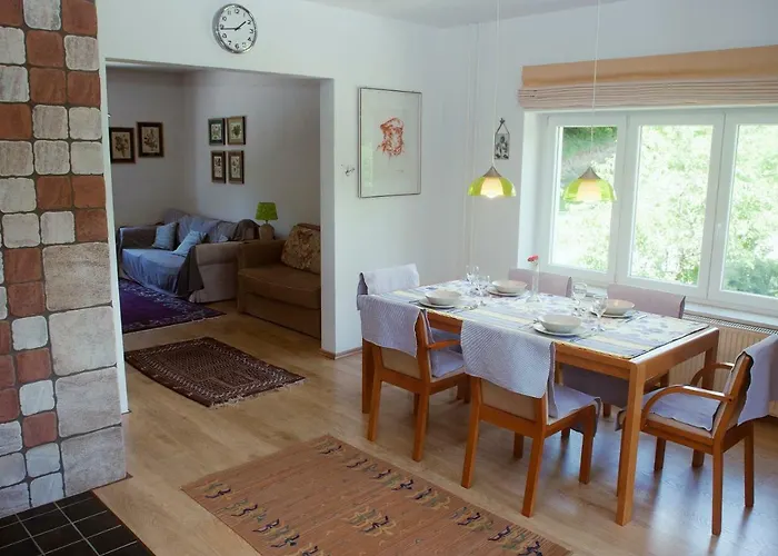 Apartman Riverview Three Springs Tri Zvira Zamost